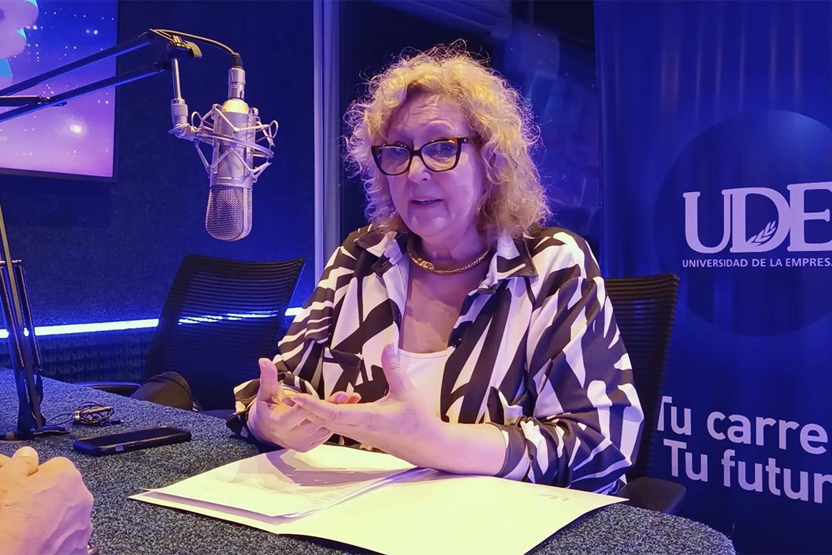 Inteligencia Artificial y Educación Dra. Beatriz Peluffo