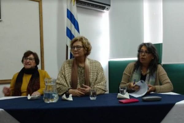 Mesa redonda en UDE: la educación en el centro académico 29 mesa redonda educacion