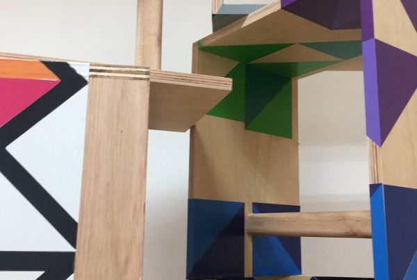 Homenaje al fundador de Bauhaus 30 expo-diseño-bauhaus