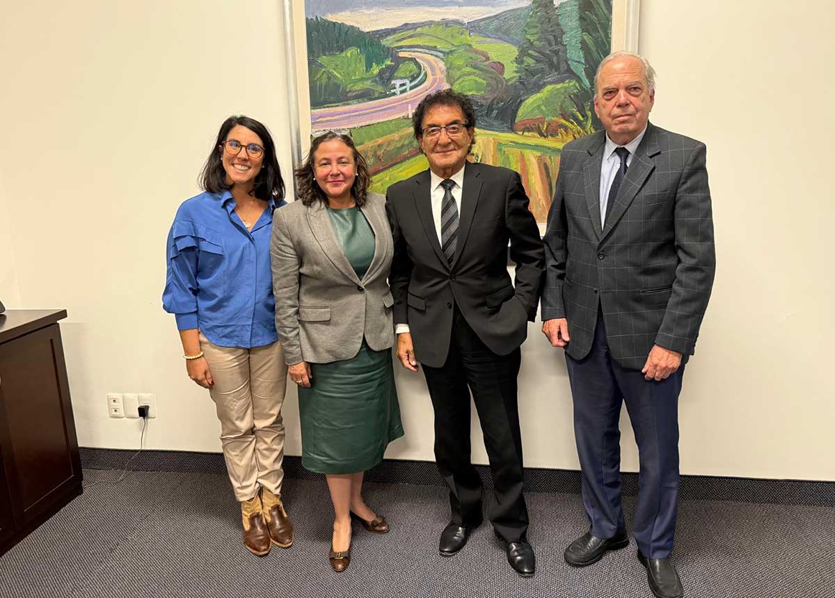 UDE fortalece lazos con la Embajada de Canadá