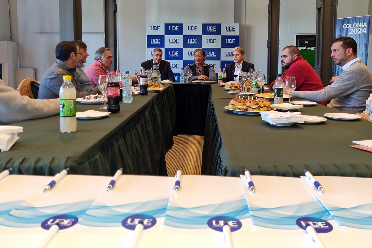 UDE y el Intendente Guillermo Rodríguez sellan alianza estratégica en Colonia