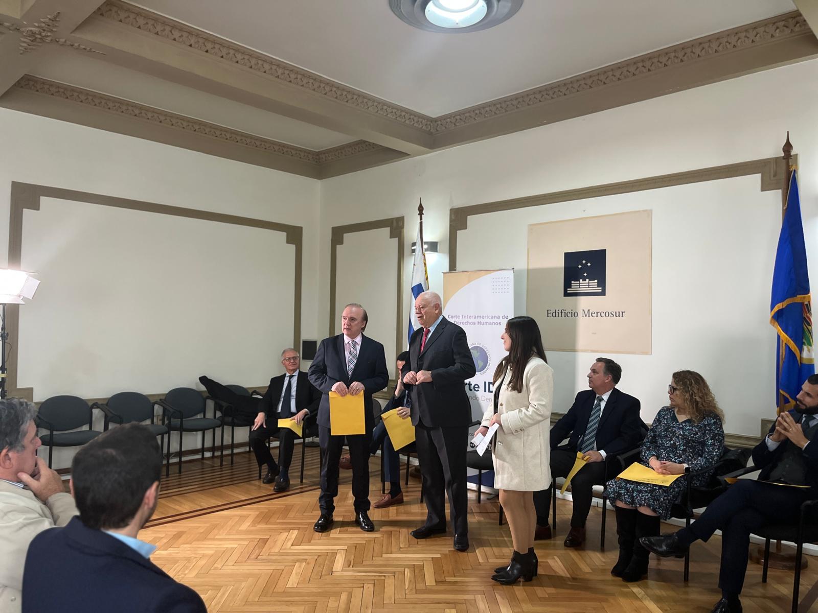 Ceremonia de Entrega de Certificados de Pasantía en la Corte Interamericana de Derechos Humanos