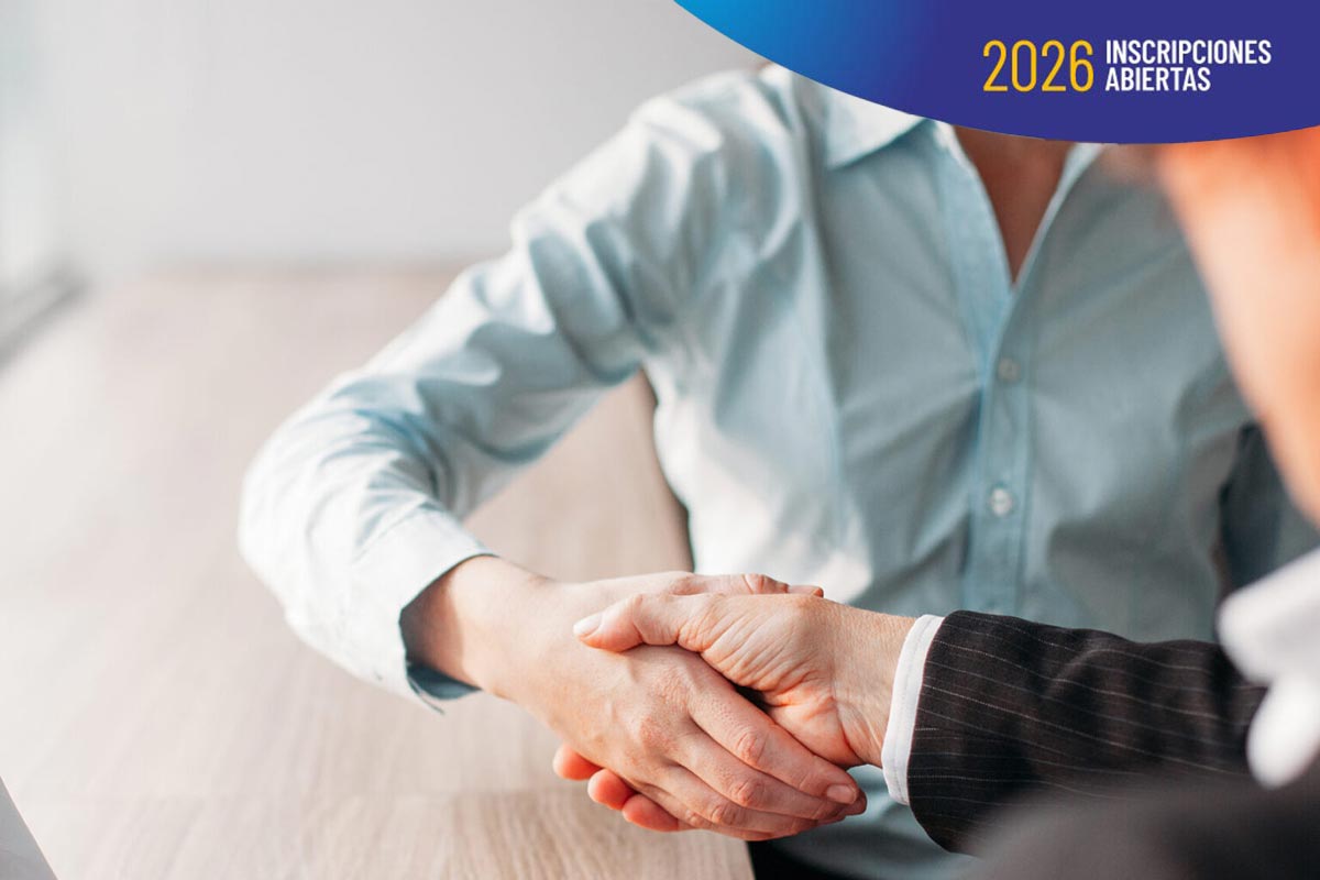 UDE lanza un diploma para negociar en el trabajo que viene